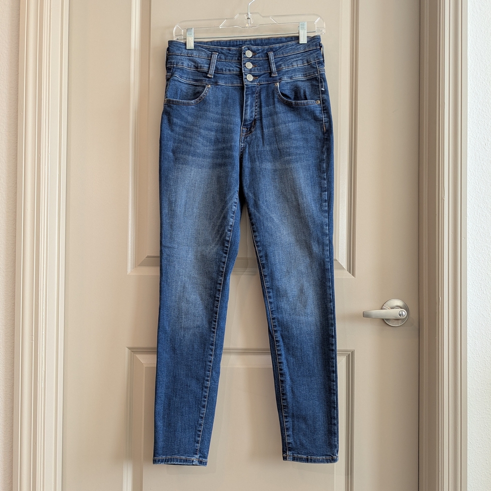 Women's Aero Triple Button High Rise Jeans Size 10R